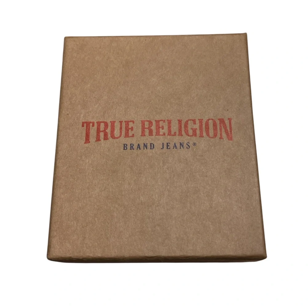 New TRUE RELIGION Men’s Silver Tone Metal Black Enamel Logo‎ Ring Necklace 24”